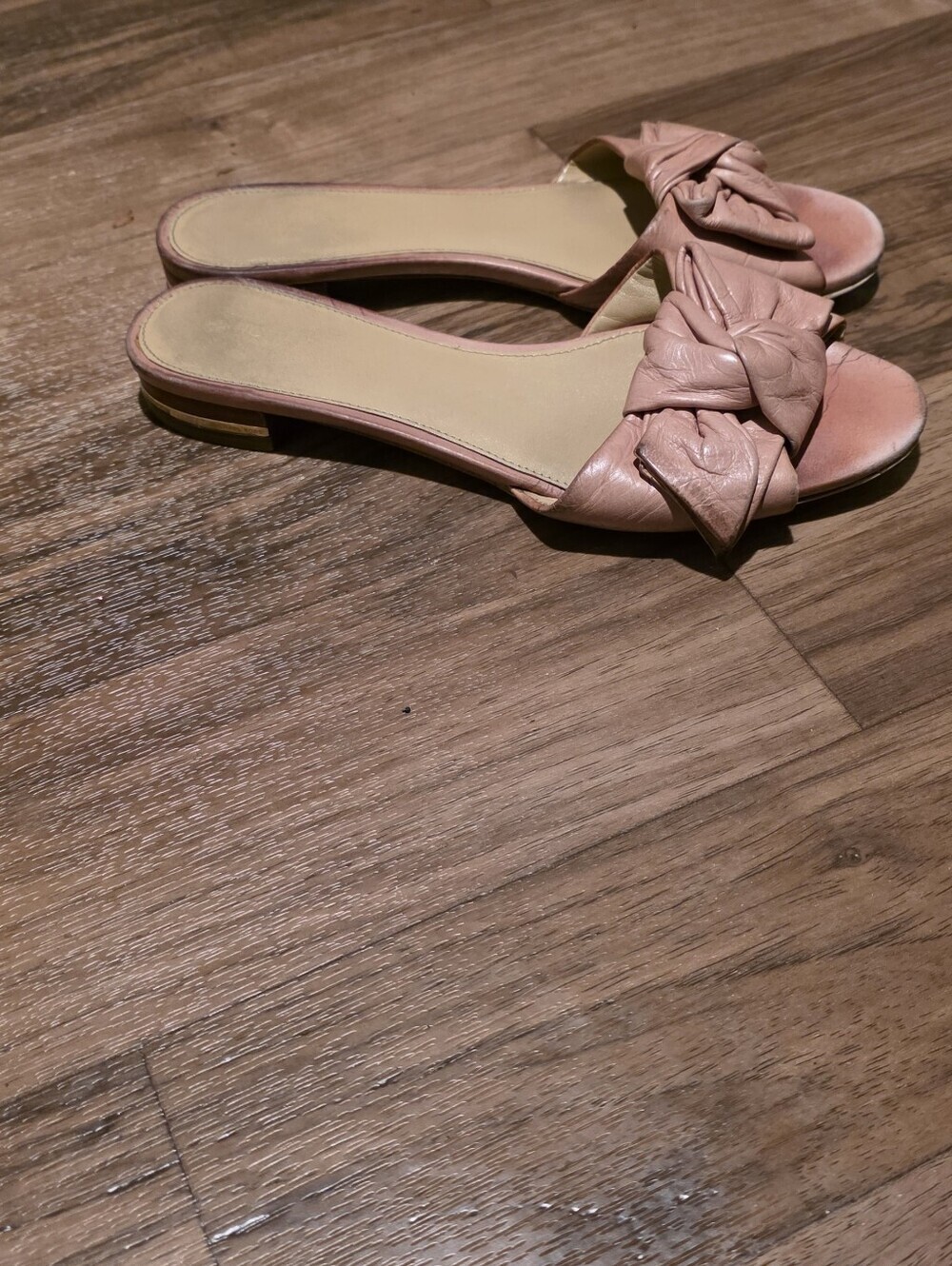 Michael Kors Blush Knot Slide Sandals - Picture 3 of 7
